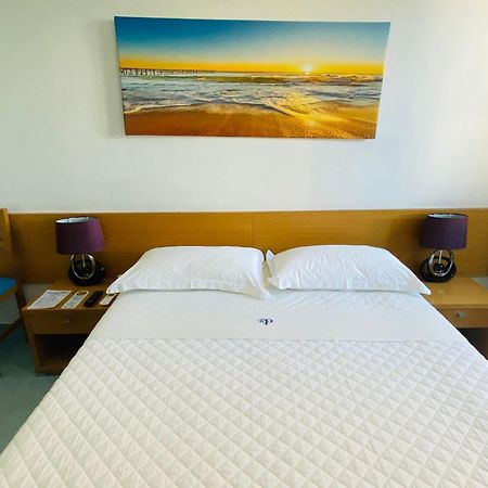נאזרה Weaa Hotel מראה חיצוני תמונה