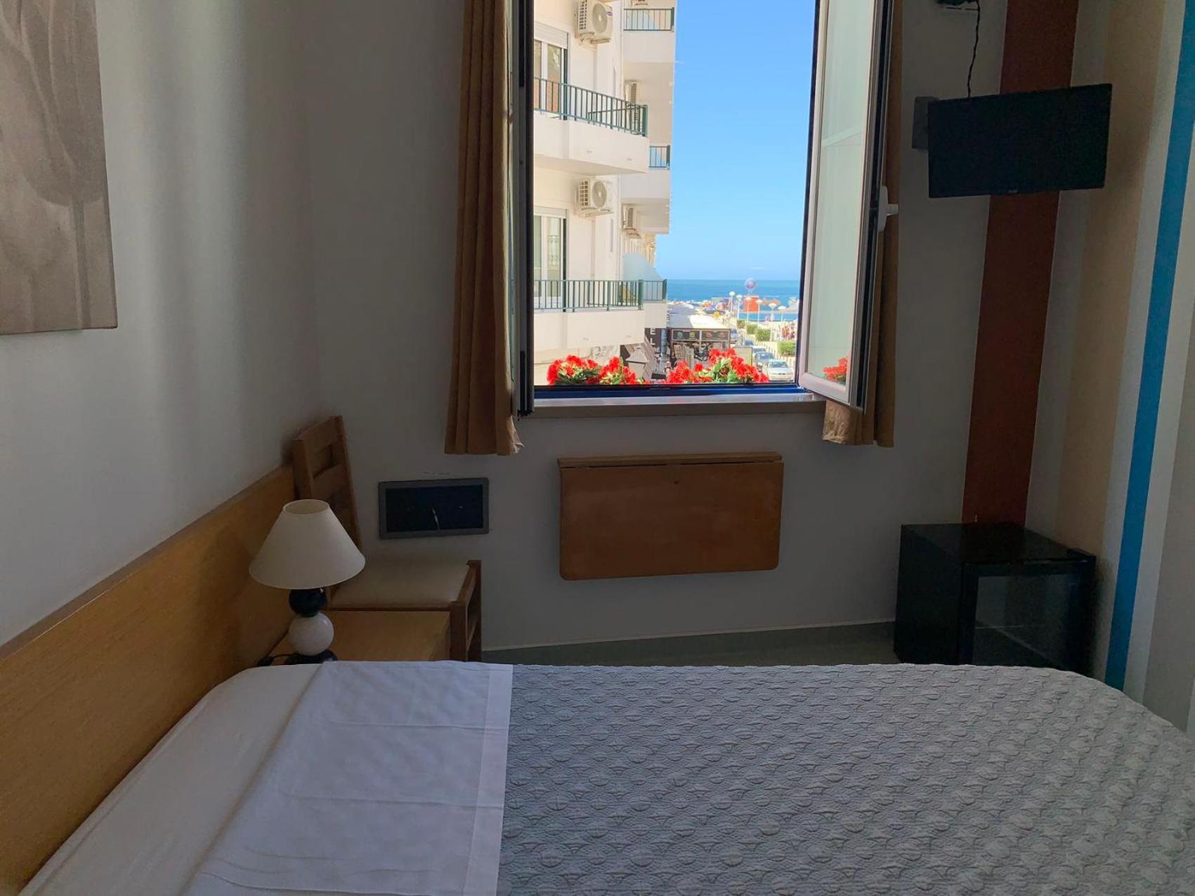 נאזרה Weaa Hotel מראה חיצוני תמונה